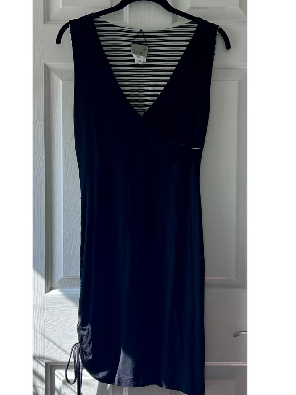Athleta Reversible Sleeveless Striped Wrap Style Dress Black White Size S - Picture 2 of 10
